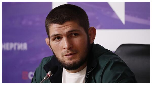Khabib Nurmagomedov, recibirá una nueva oferta de Dana White para que regrese a UFC.