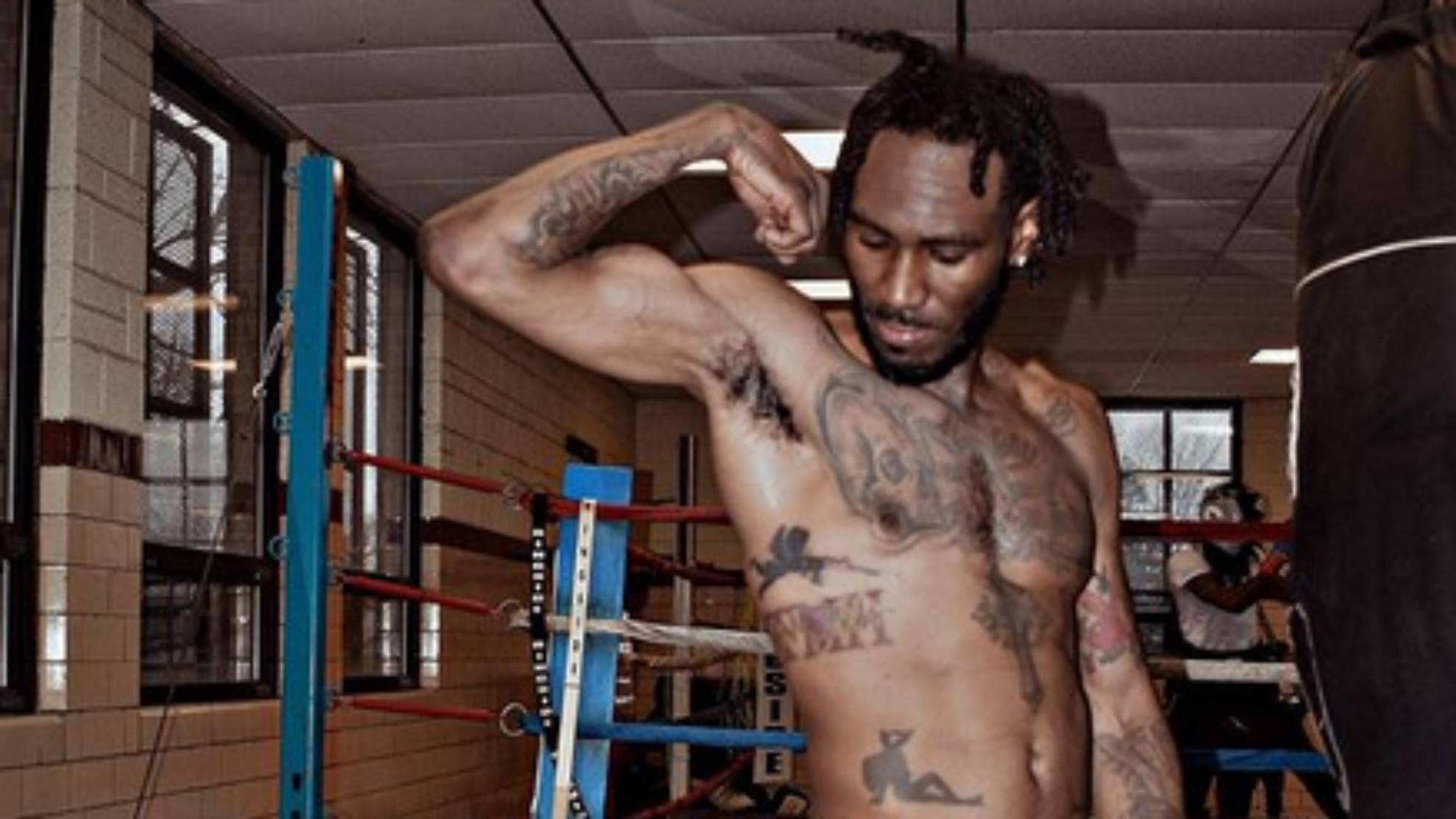 El boxeador Robert Easter Jr. recibió tres disparos durante un robo en Cincinnati