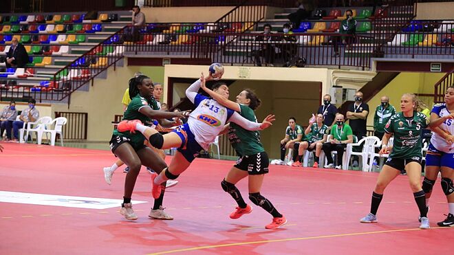 El Elche cobra ventaja en la eliminatoria frente al Granollers