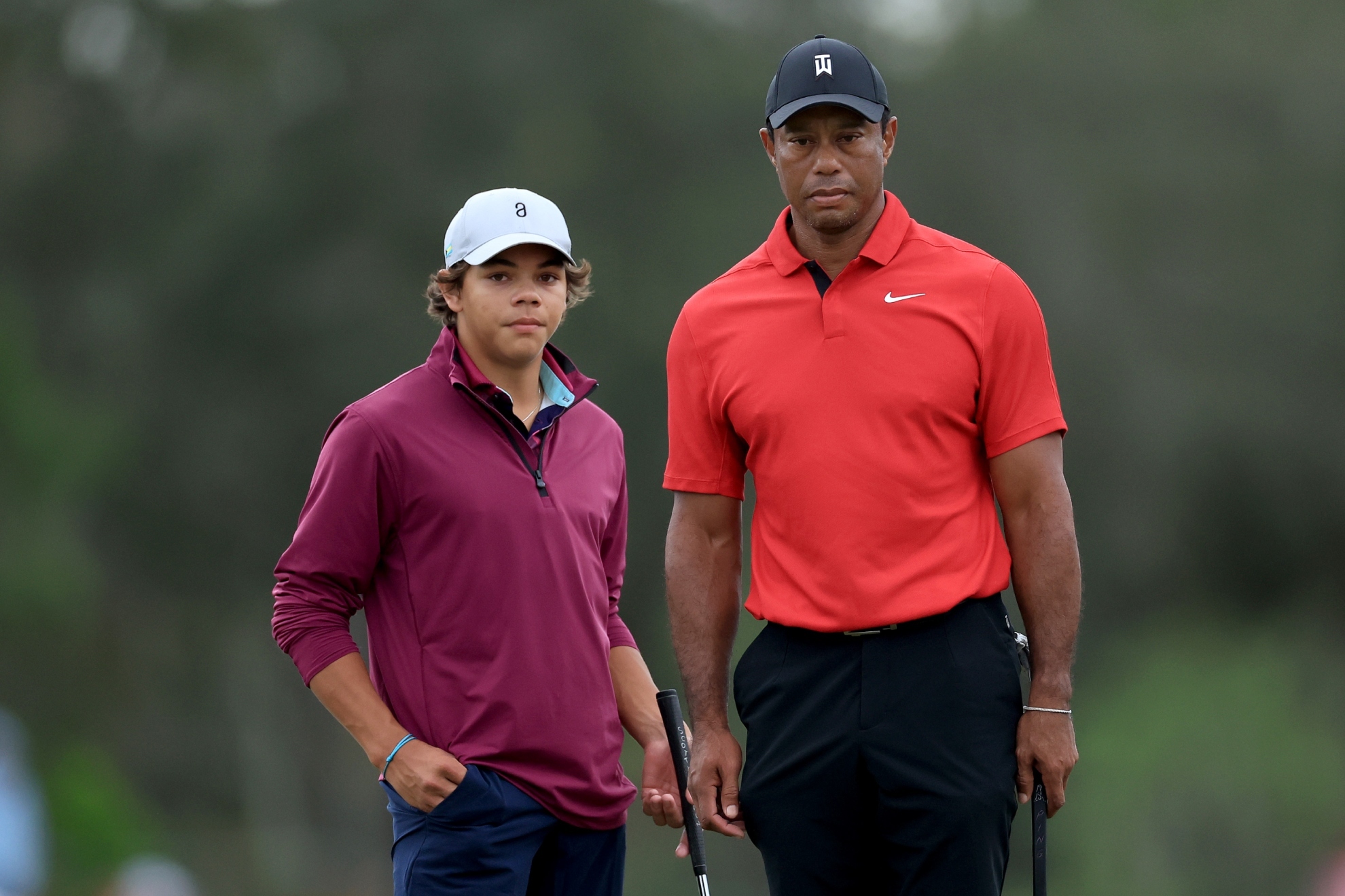 Charlie y Tiger Woods durante el pasado diciembre disputando el PNC Championship, torneo de padres e hijos.