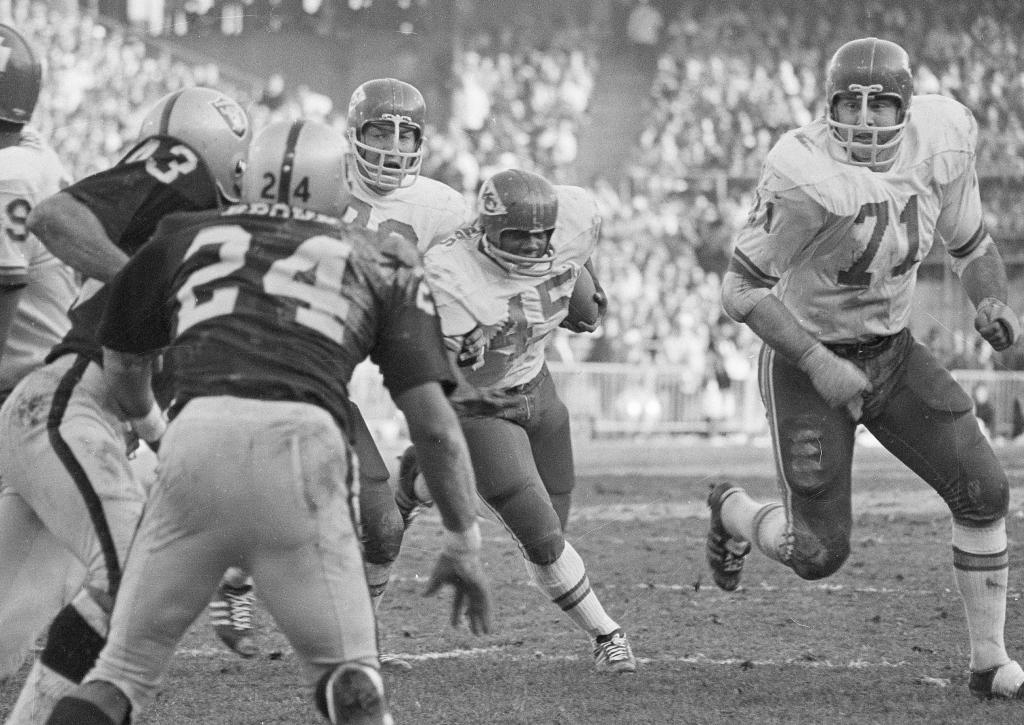 Ed Buda Ed Budde, campeón en el Super Bowl IV con los Chiefs, muere a los 83 años
