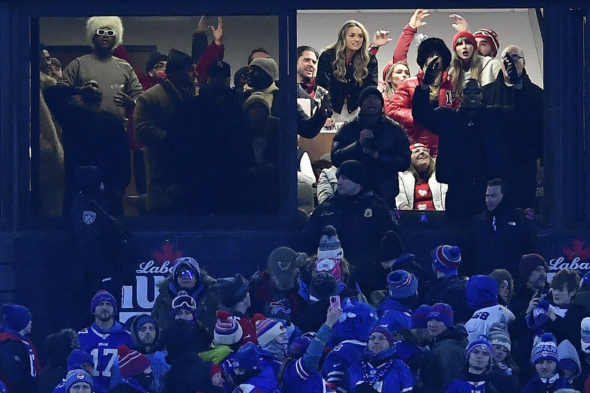 El show de Taylor Swift animando a Travis Kelce en la final de la división AFC de la NFL