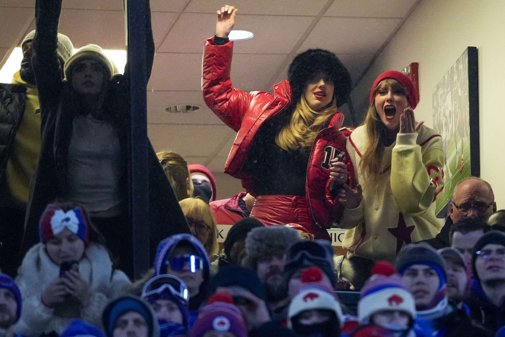 El show de Taylor Swift animando a Travis Kelce en la final de la división AFC de la NFL
