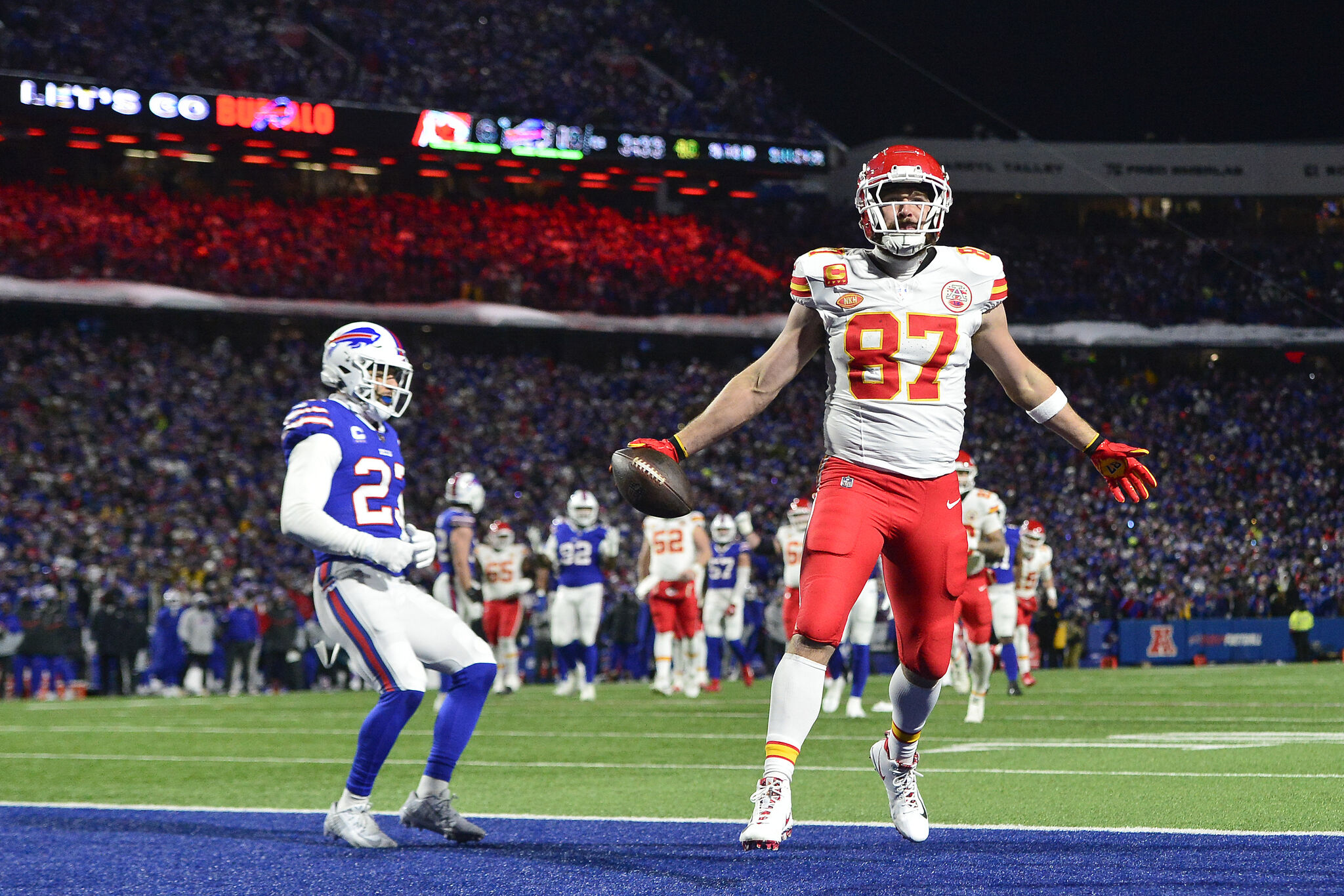 Travis Kelce le dedicó un touchdown a la cantante Taylor Swift