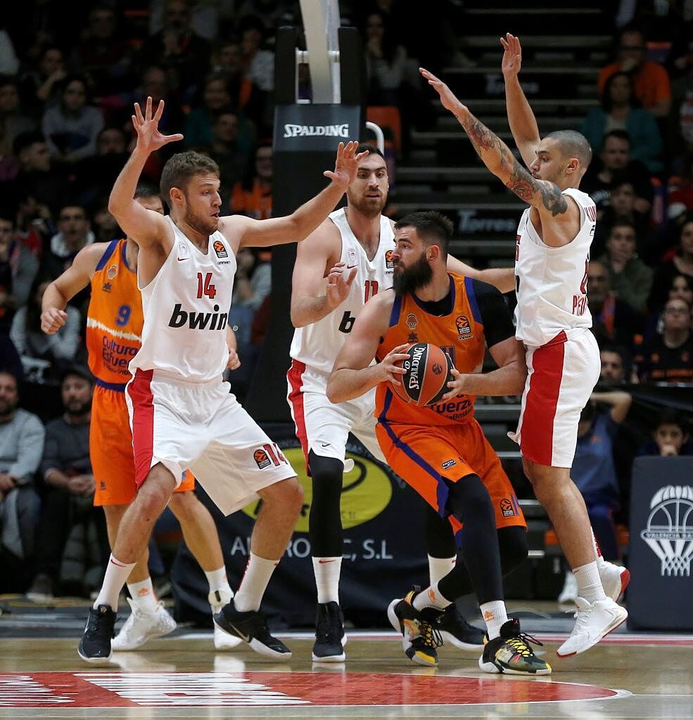 El Valencia se desmorona en el peor momento