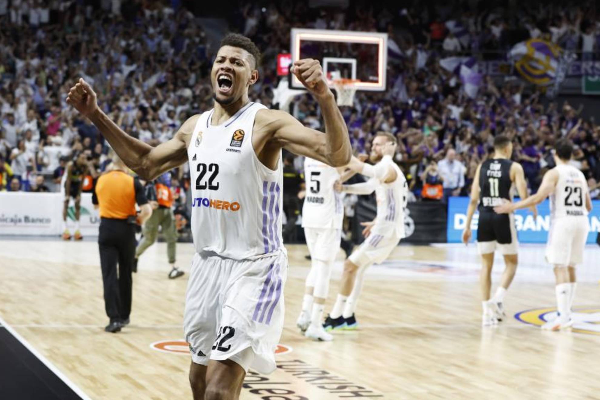 El Real Madrid firma una remontada histórica ante el Partizán y jugará ...