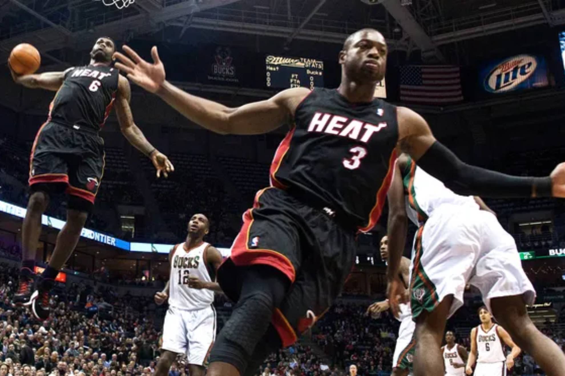 Lista de los puntos anotados por LeBron James en cada uno de sus equipos, image size:1980x1320