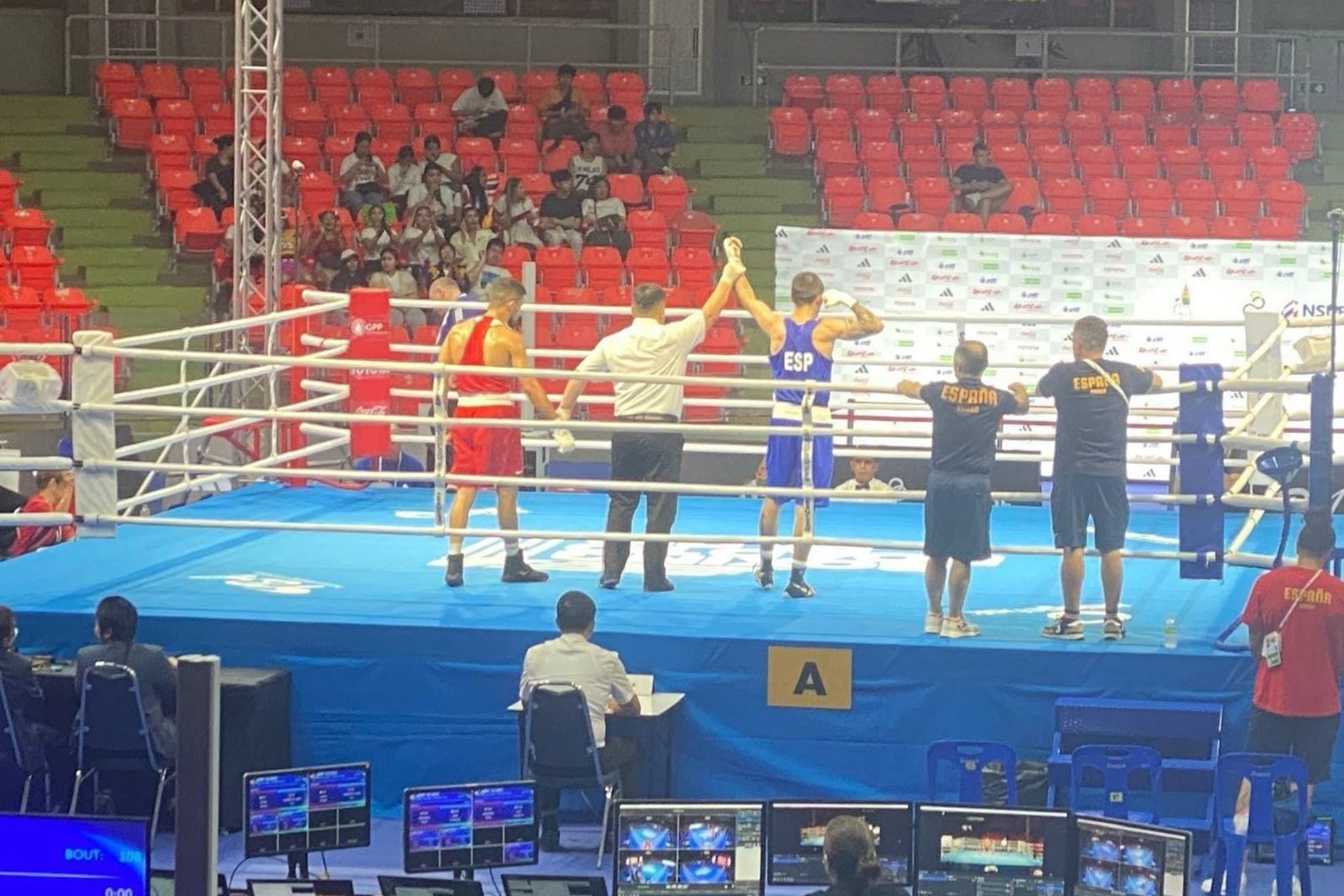 Proclamación de Ibarretxe como vencedor