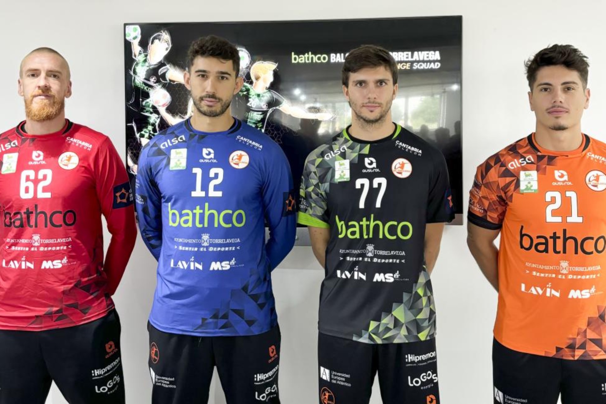 El Bathco Balonmano Torrelavega buscará esta temporada consolidarse en ...