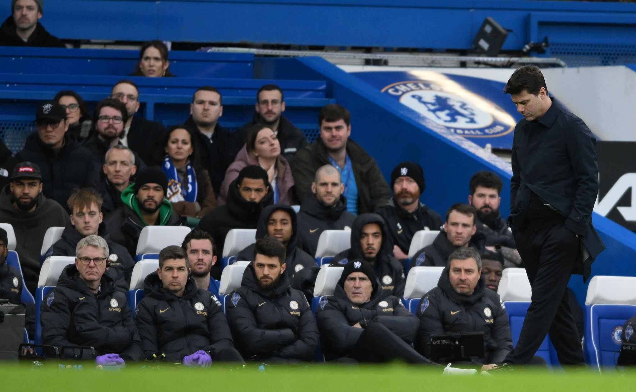 Pochettino, cabizbajo durante un partido con el Chelsea