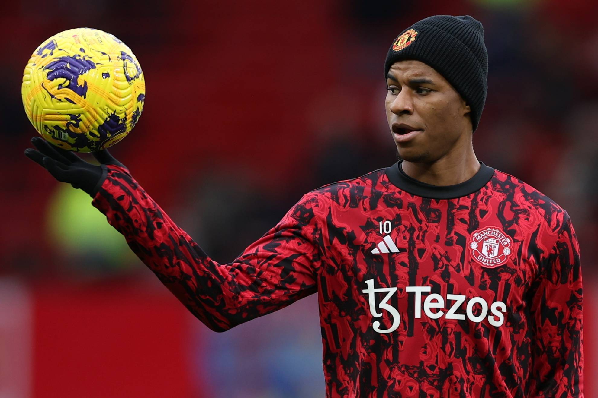 Marcus Rashford olvida su noche de juerga de 12 horas haciendo un puzzle de 1000 piezas en casa