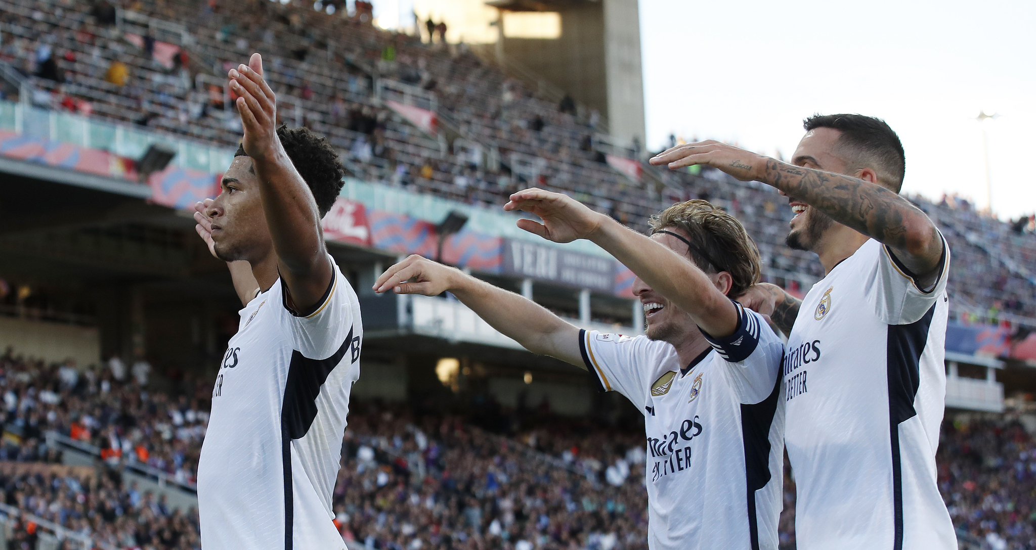 Bellingham celebra un gol en Montjuïc.