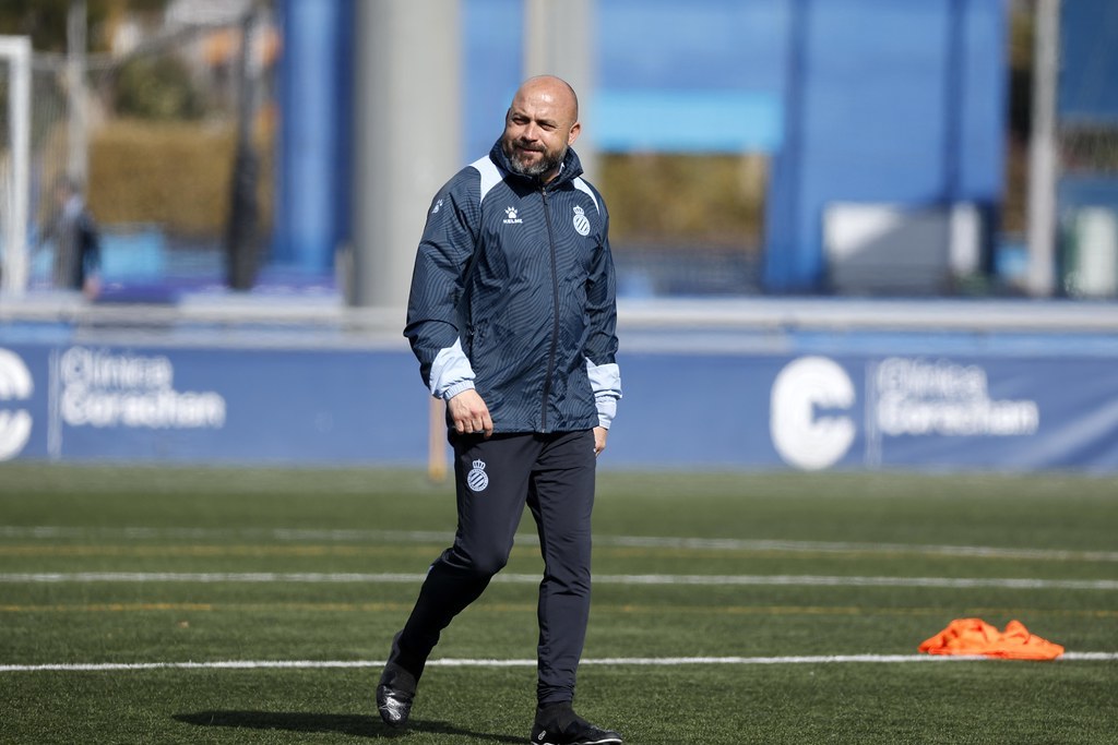 2024-03-12-17102438287503