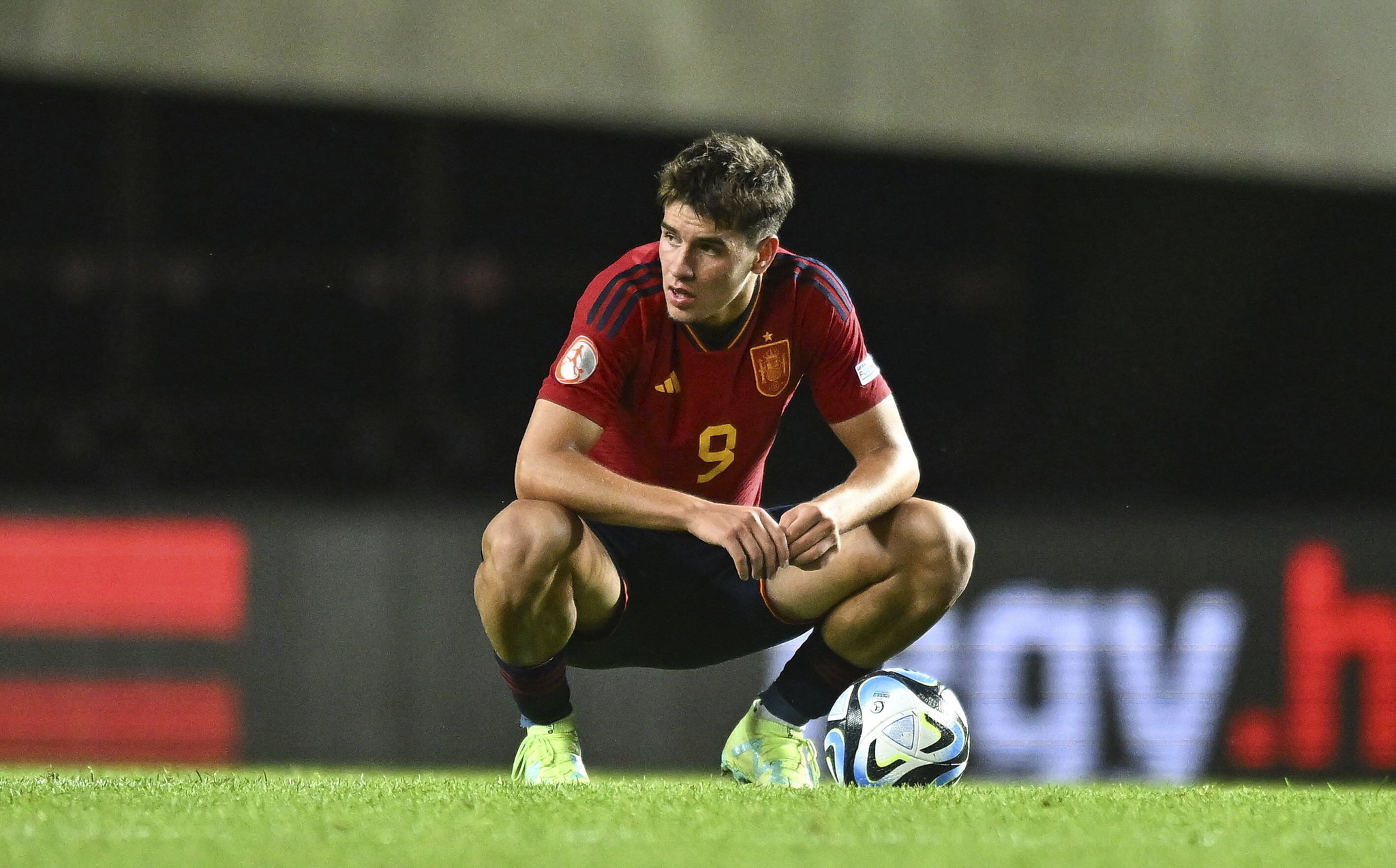 Marc Guiu, en un partido con la selección española sub-21.