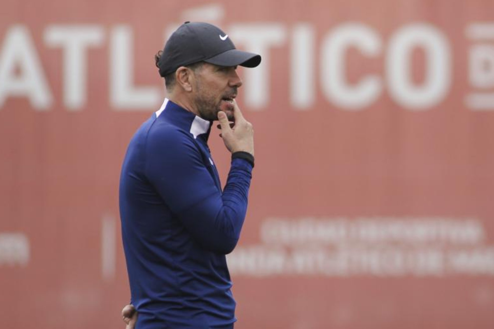 Diego Pablo Simeone durante un entrenamiento