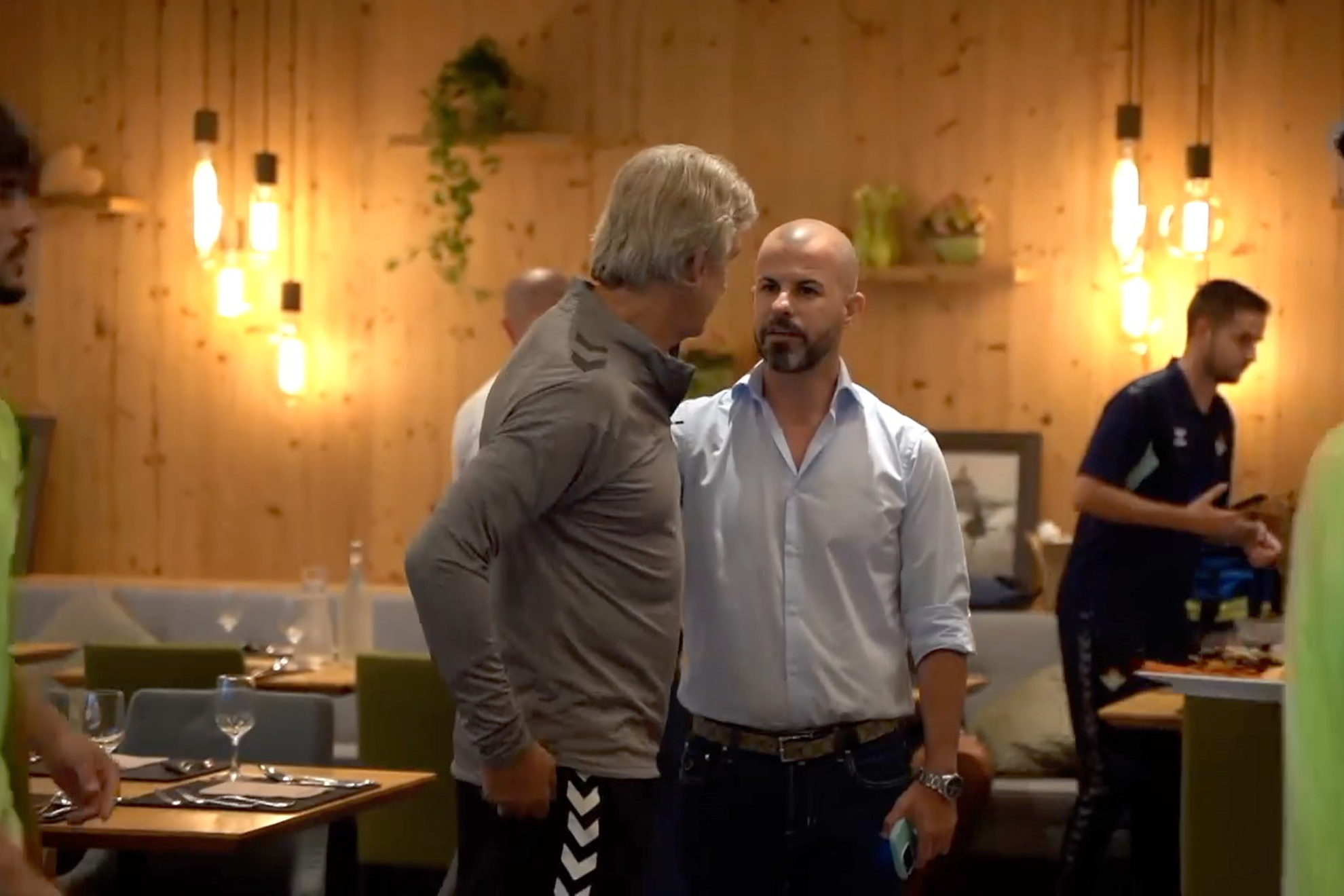 Fajardo charla con Pellegrini en Austria