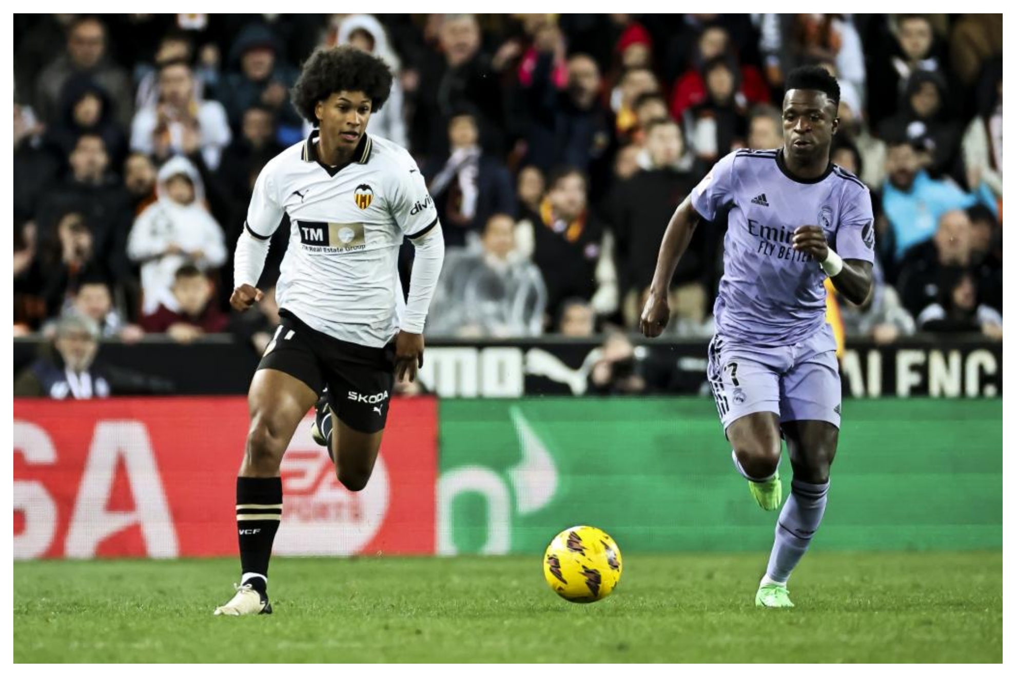 Peter Federico en un encuentro con el Valencia frente al Real Madrid la temporada pasada