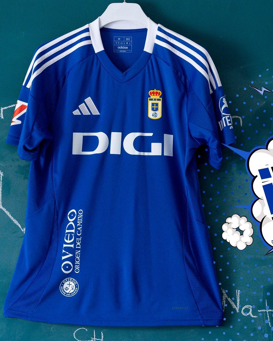La nueva equipación de local del Oviedo