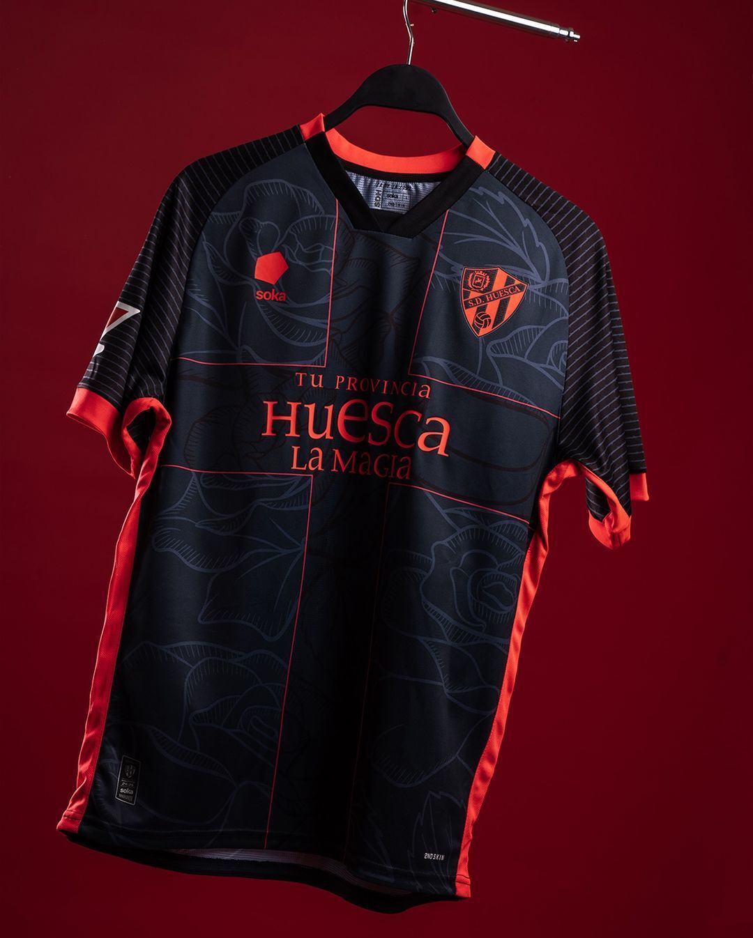 Tercera equipación del Huesca.