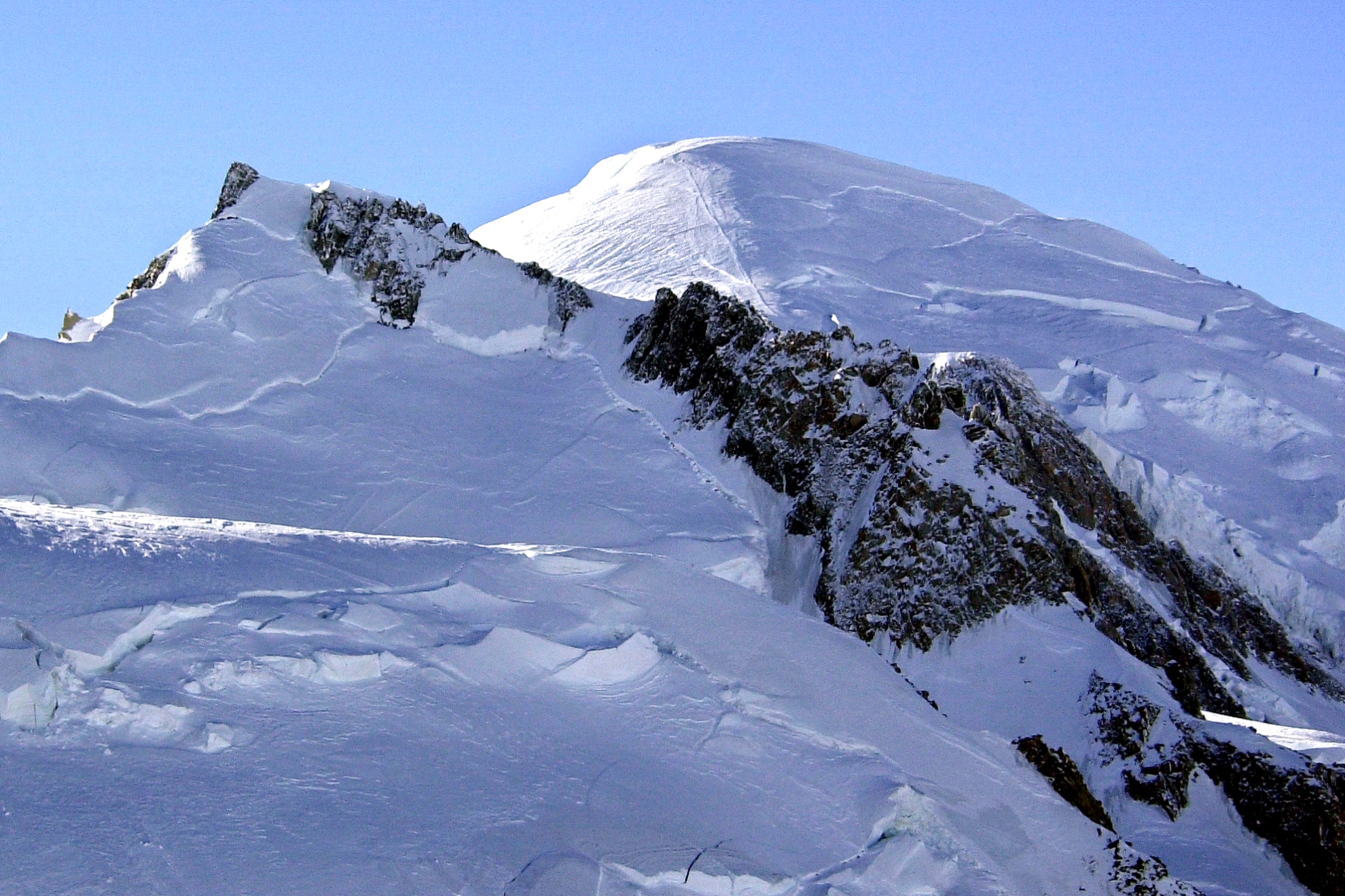 Mueren cuatro alpinistas en el Mont Blanc y ya van 10 este verano: los ...