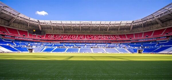 Olympique de Lyon. Groupama Stadium. 6.90 millones