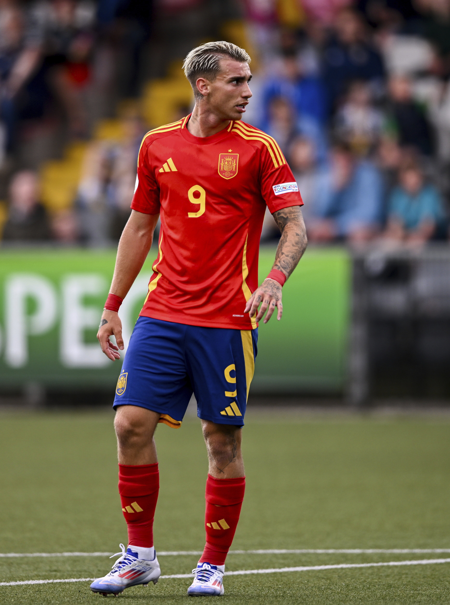 Iker Bravo se reivindica en Italia tras sus \, image size:1487x2000