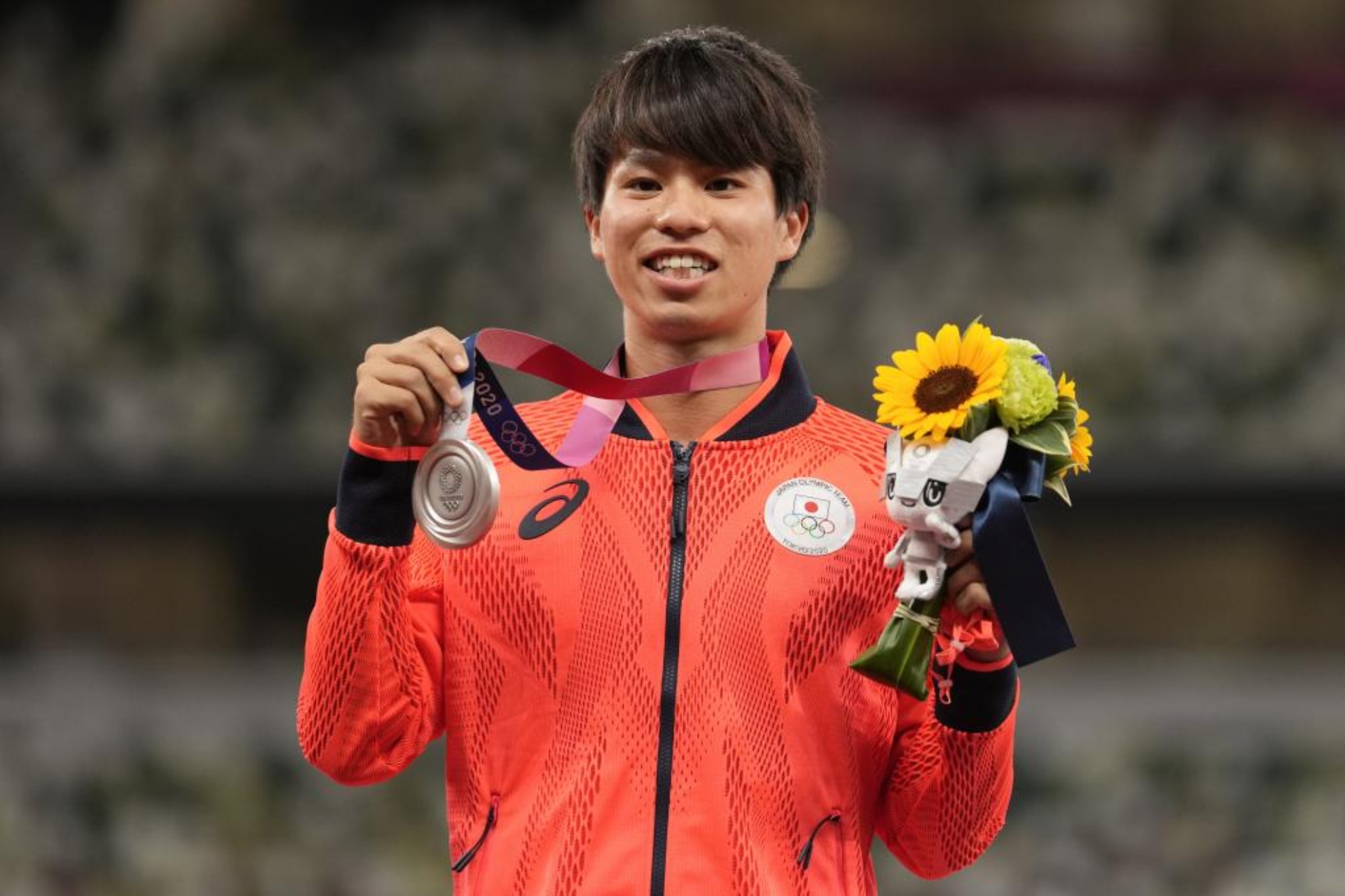 Koki Ikeda, con la medalla conseguida en Tokio 2020