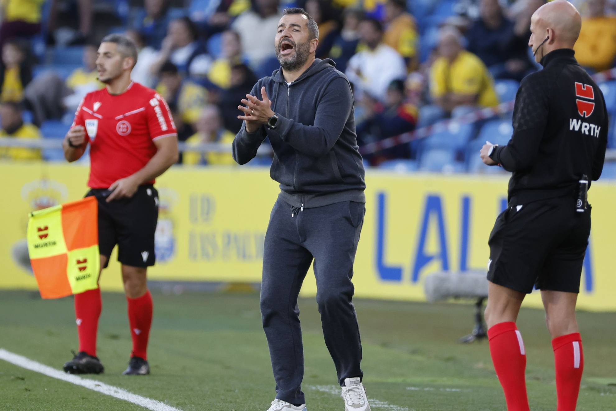 Diego Martínez, durante el partido ante el Villarreal