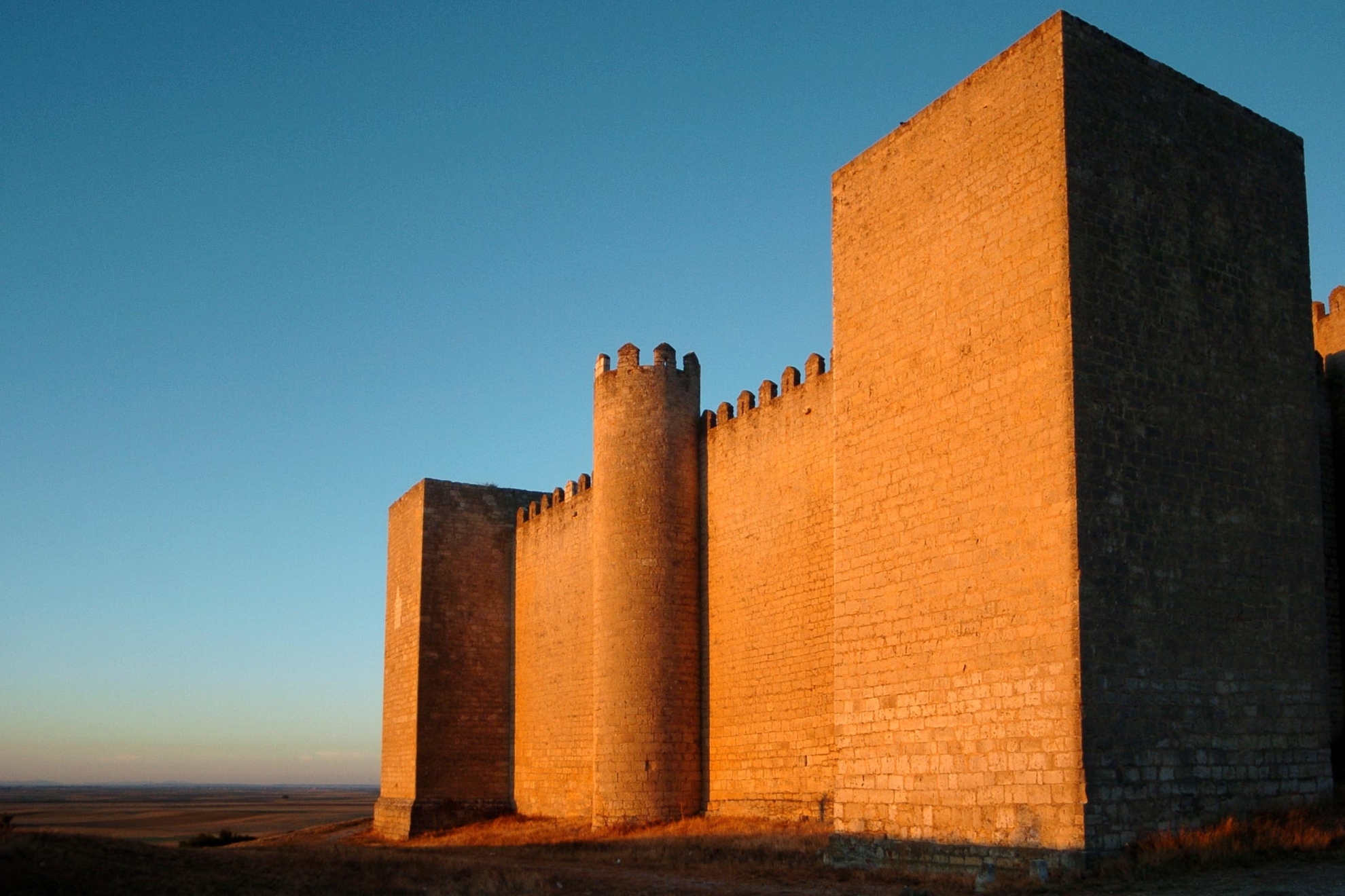 El castillo de Montealegre de Campos