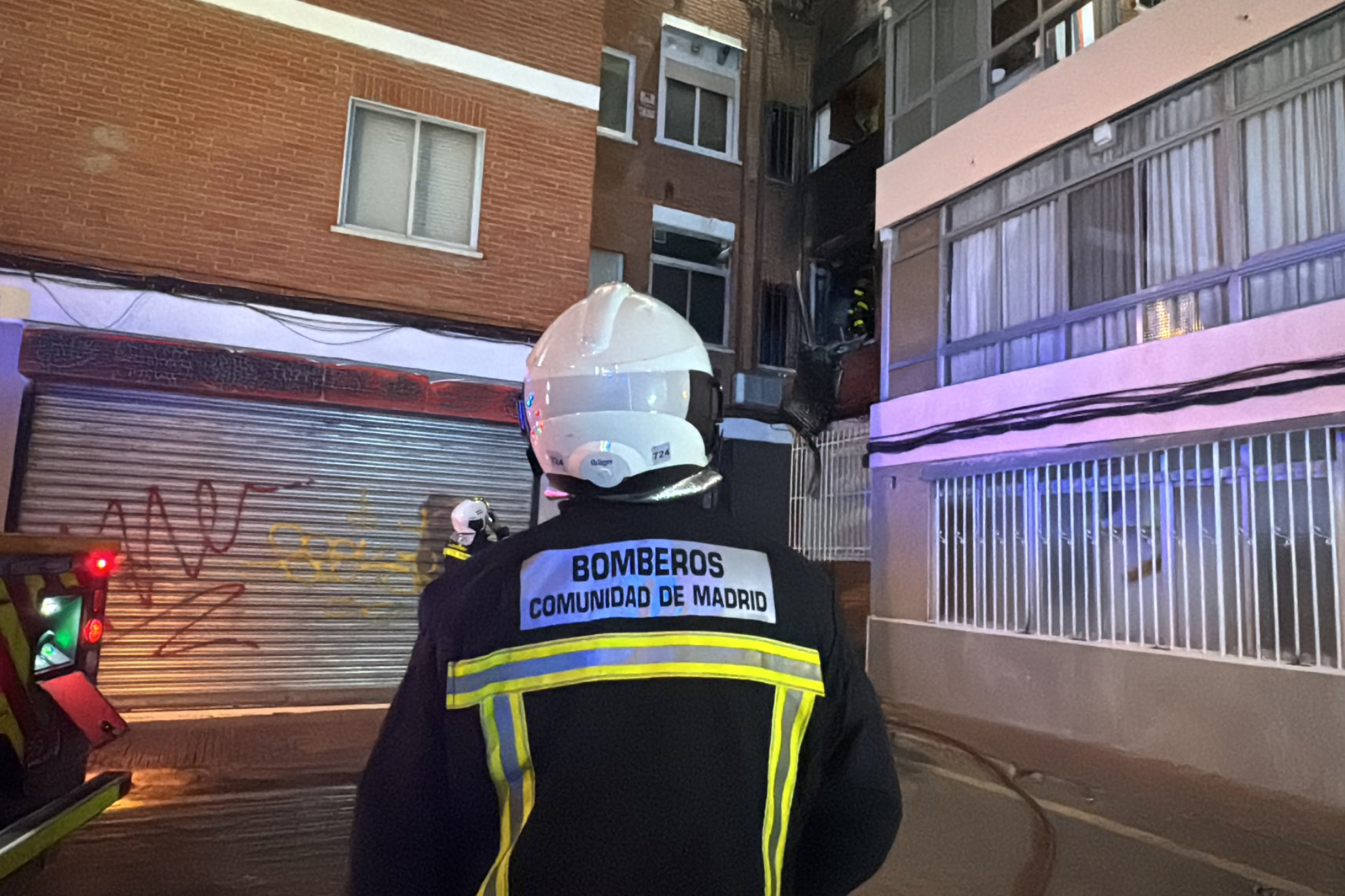 Muere un hombre en un incendio en una vivienda de Alcalá de Henares