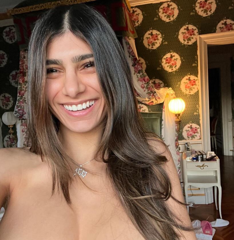Mia Khalifa cumple 30 años alejada del cine X que la encumbró