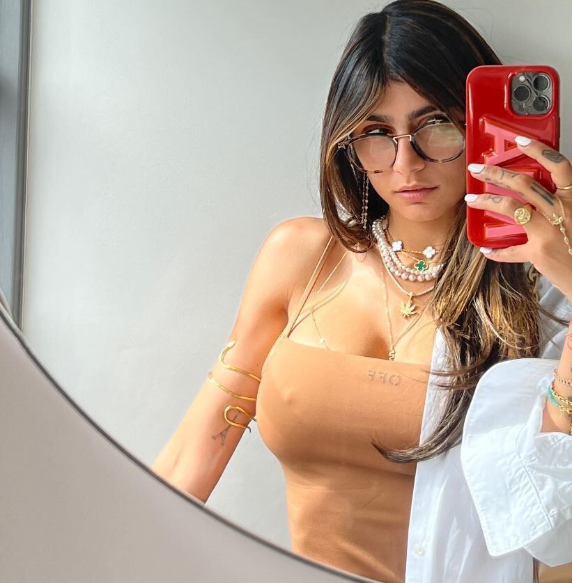 Mia Khalifa cumple 30 años alejada del cine X que la encumbró