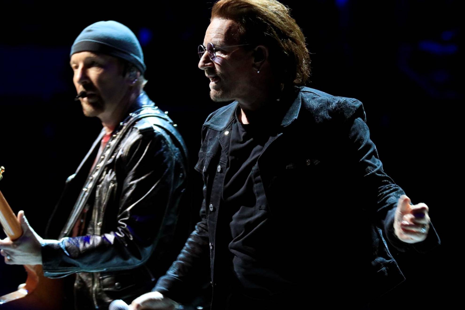 U2.