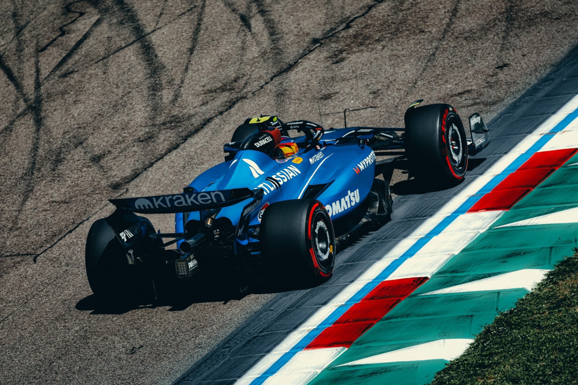 Carlos Sainz en el&nbsp;Autódromo Enzo e Dino Ferrari.