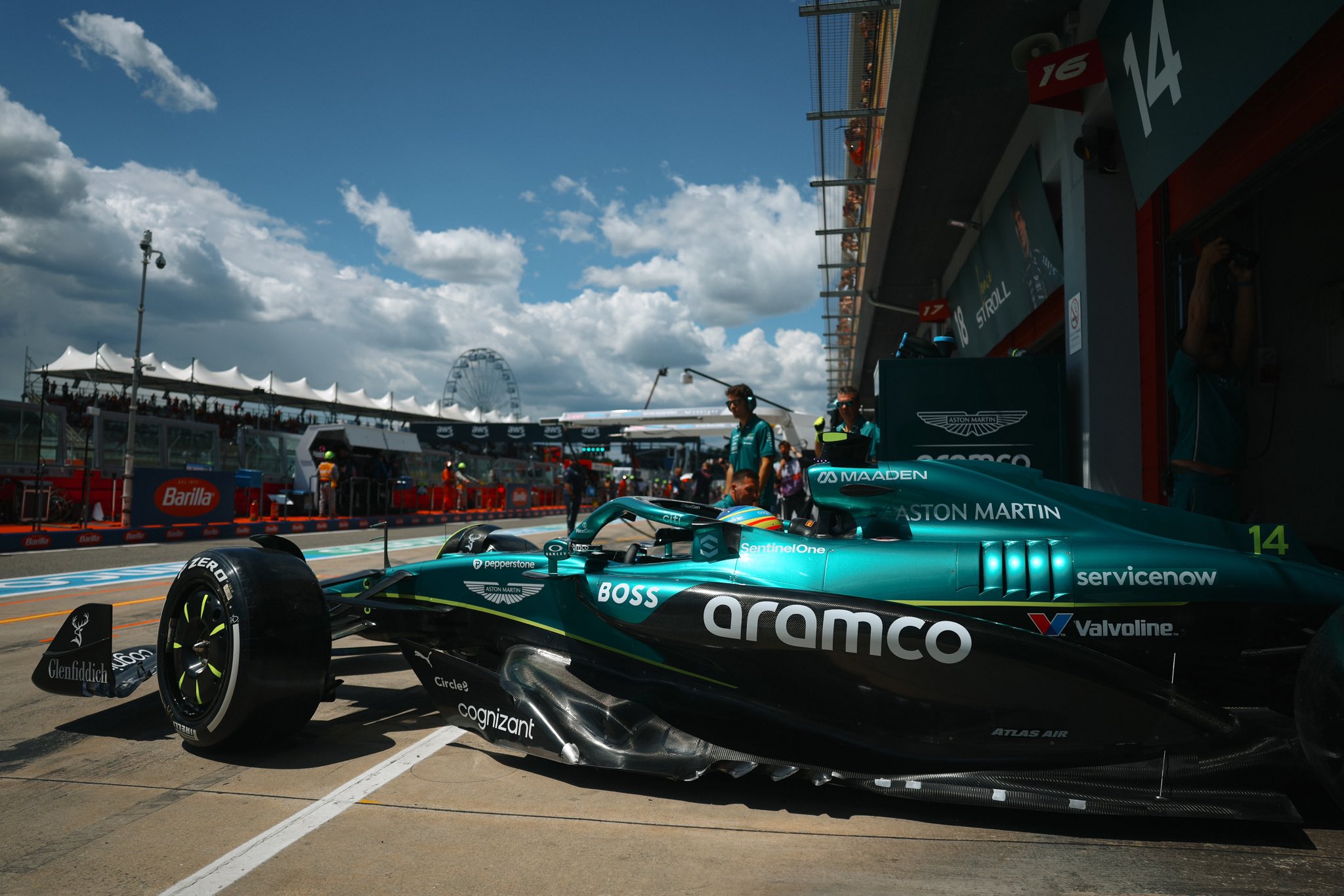 Alonso, en el Libre 3 del GP de Emilia Romagna 2025.