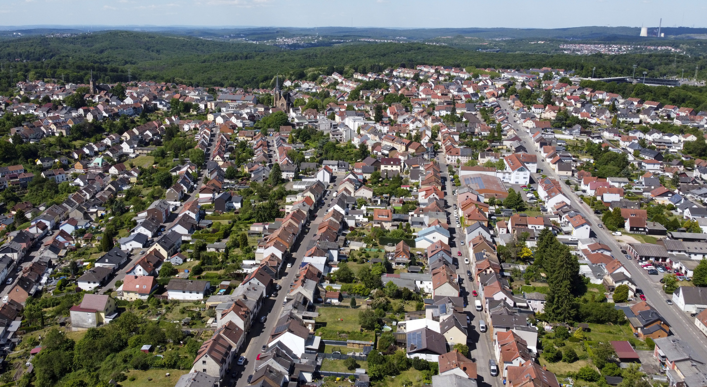 The village of Elversberg seen from the air