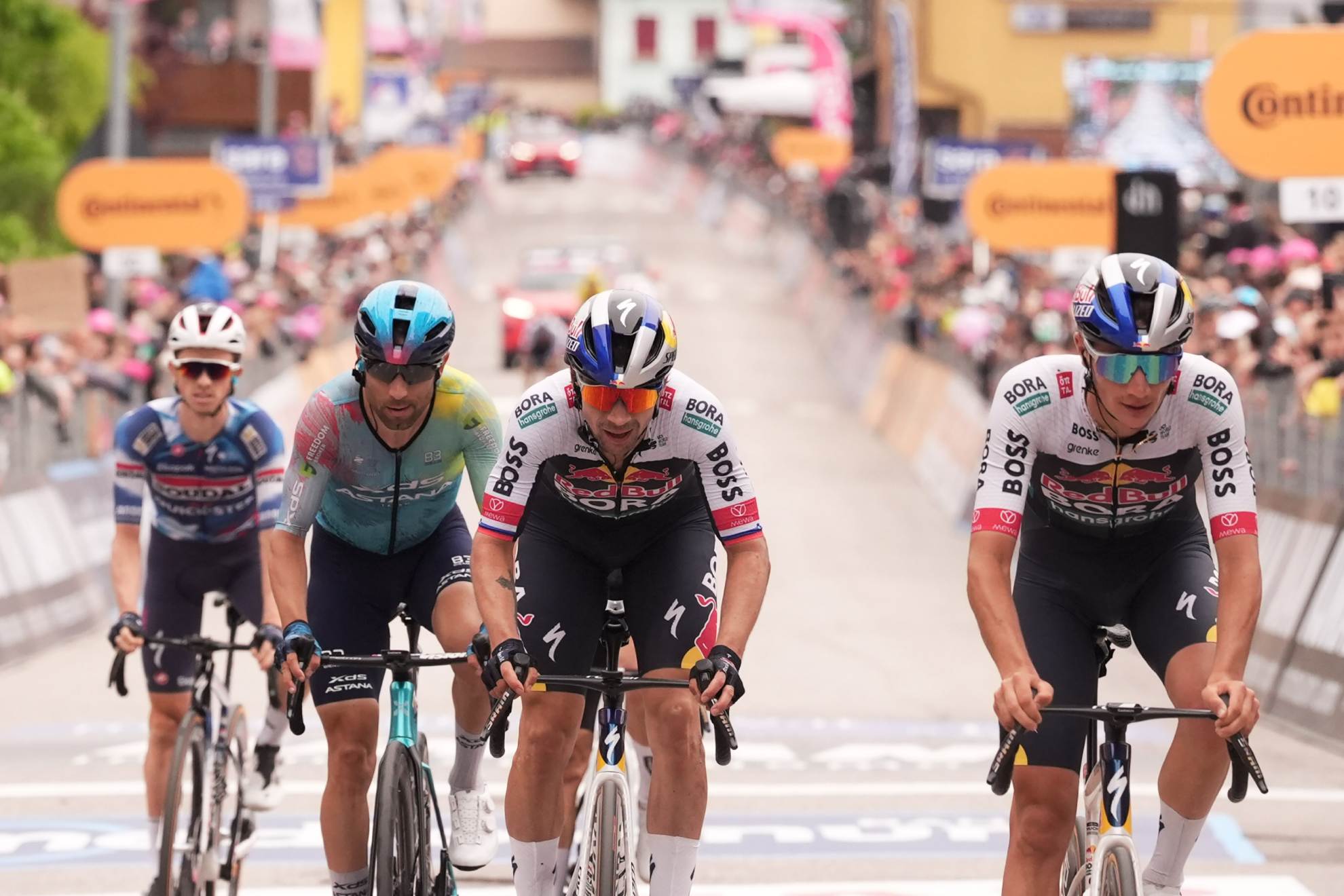 Meta Roglic Llega el 'tappone' alpino: San Valentino será el primer juez