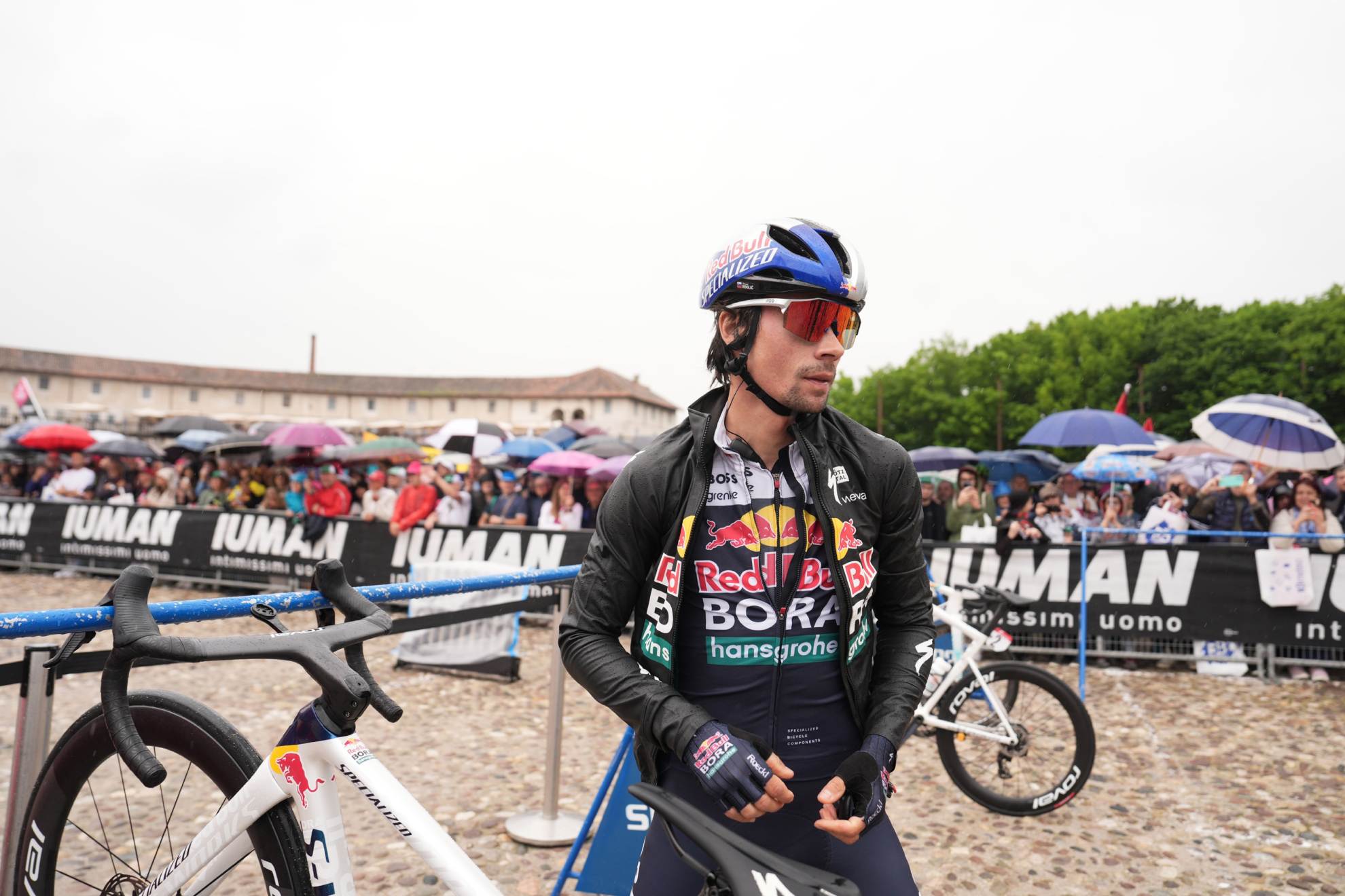 Primoz Roglic se retira del Giro tras sufrir la tercera caída