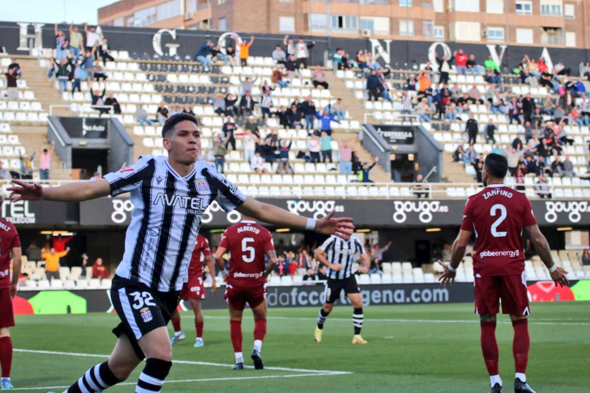 Dani Luna, en un partido del Cartagena.