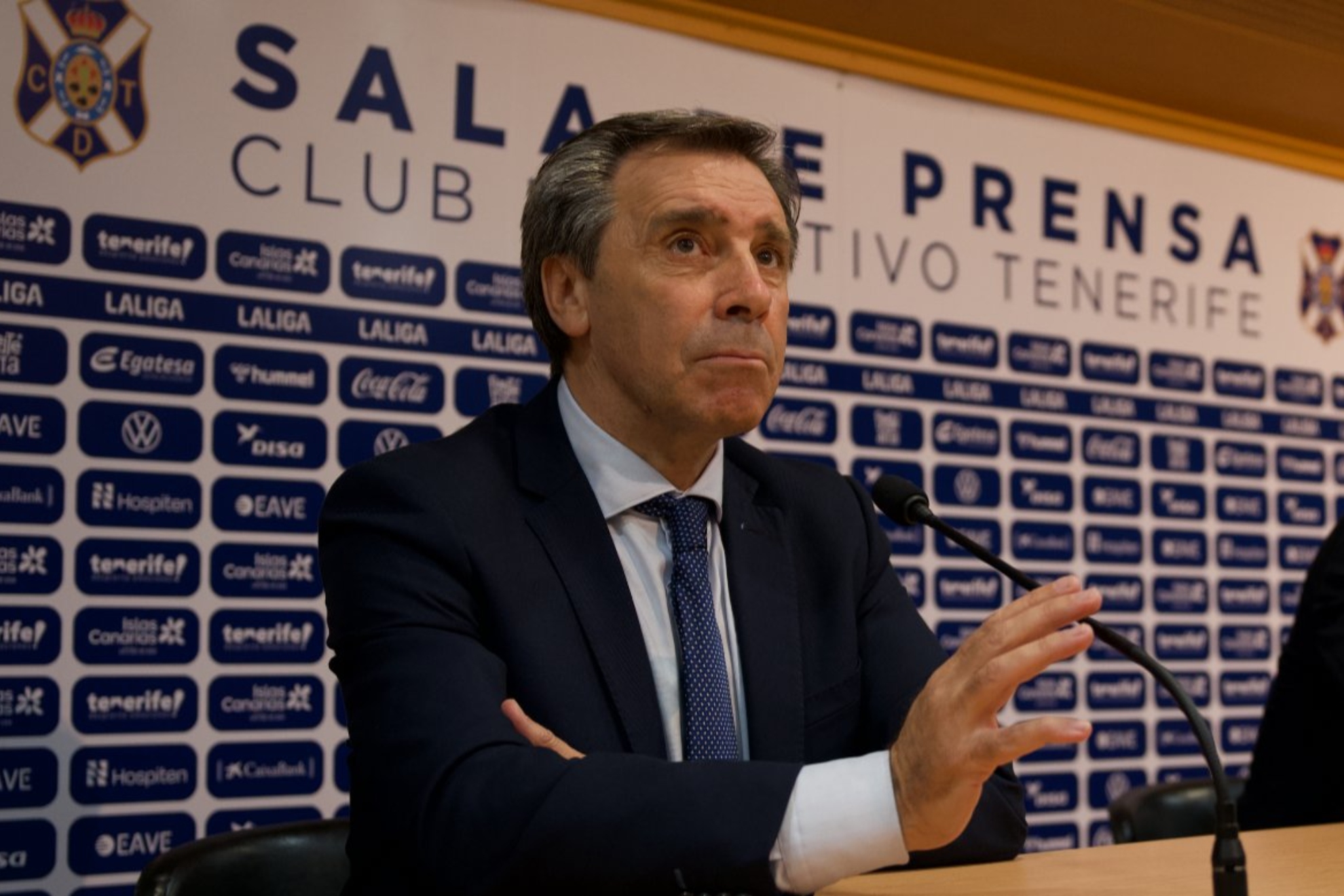 Felipe Miñambres, en la sala de prensa.