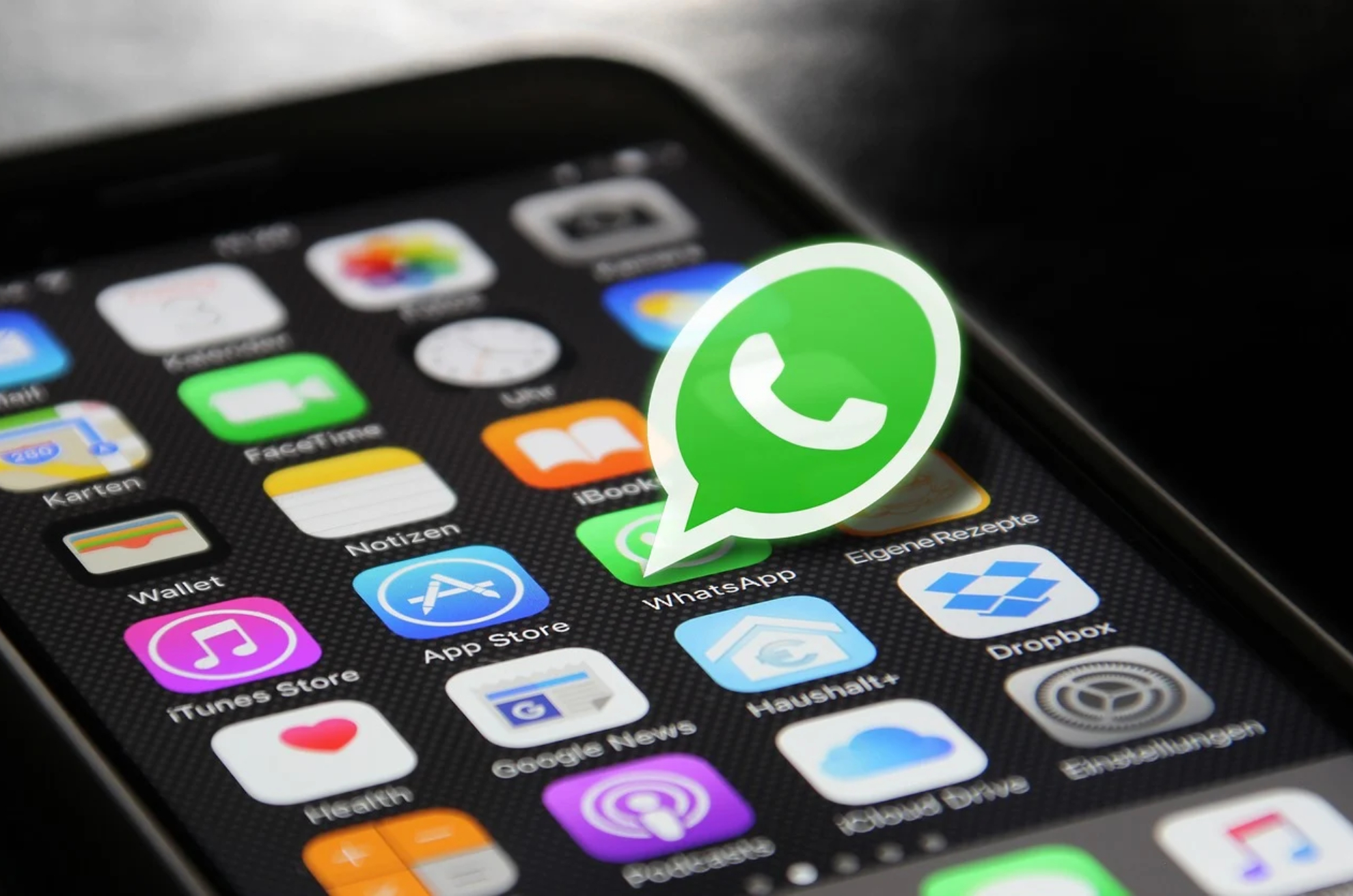 La compañía sólo da luz verde en las actualizaciones del estado de WhatsApp
