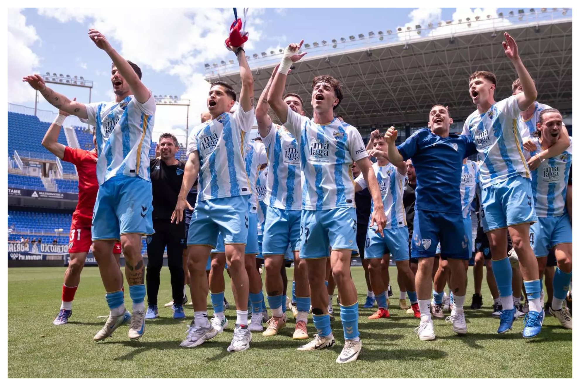 El Málaga saca pecho por su cantera: hasta 13 renovaciones de una tacada