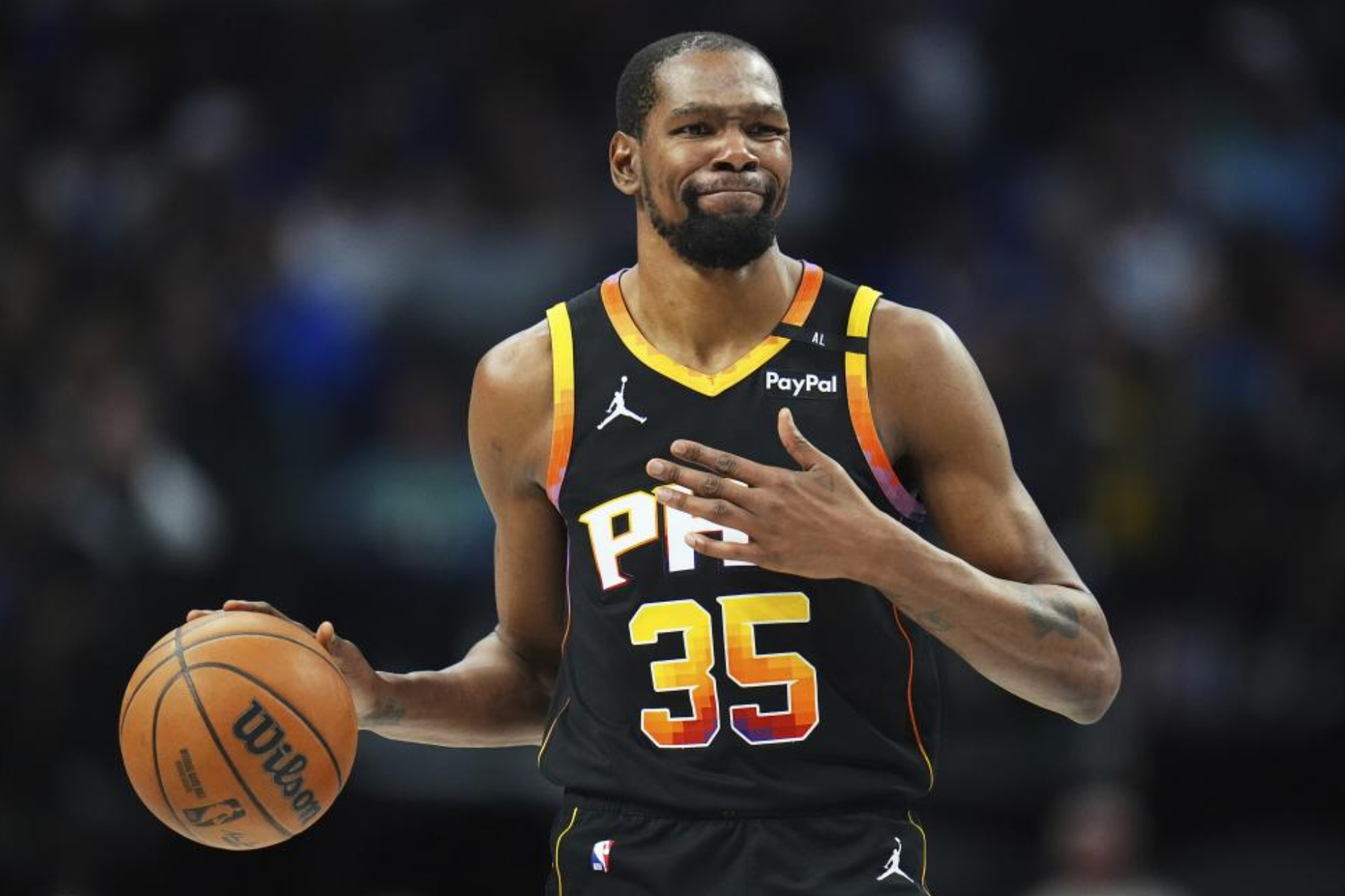 Kevin Durant en un partido de la NBA de esta temporada.