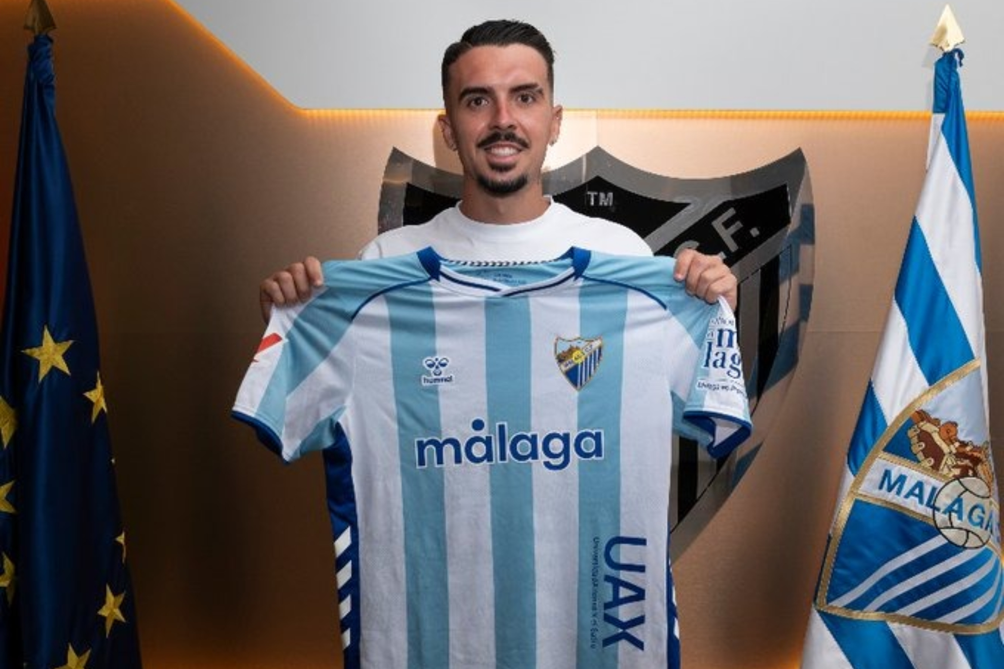 Joaquín Muñoz, primer fichaje del Málaga Joaquín Muñoz, primer fichaje del Málaga