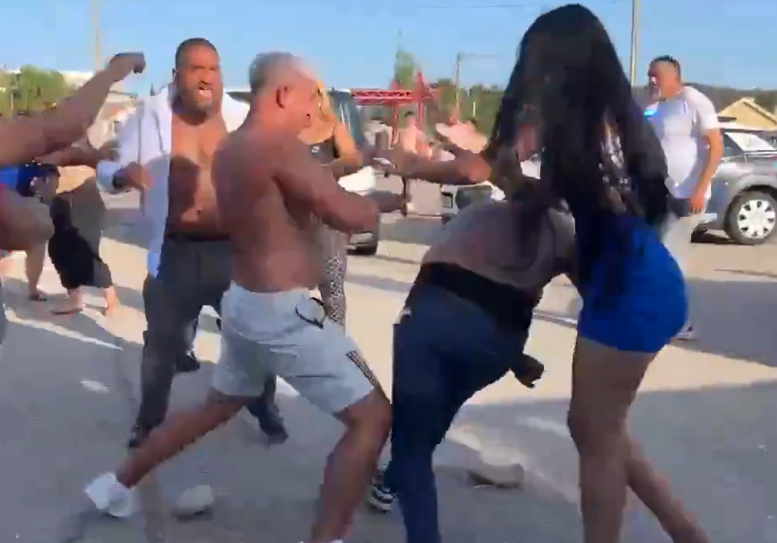 Pelea mortal entre clanes gitanos en Ribeira: una pedida de mano acaba ...