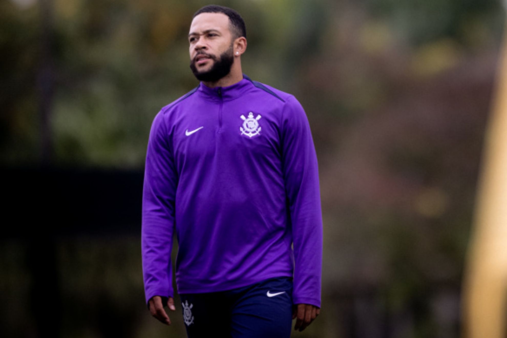 Memphis Depay en un entrenamiento con el Corinthians.