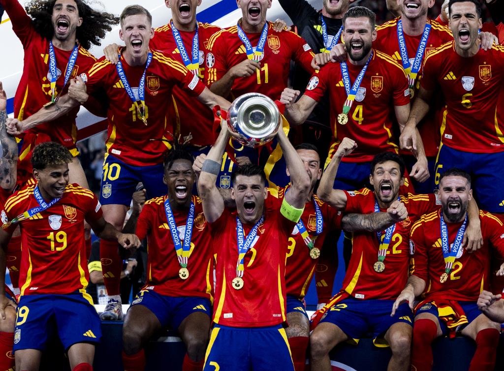 2024-07-14 Final de la Eurocopa entre las selecciones de España e Inglaterra disputado en el Estadio Olímpico de Berlín. SOLO USO EDITORIAL, SOLO DISPONIBLE PARA ILUSTRAR LA NOTICIA QUE ACOMPAÑA (CRÉDITO OBLIGATORIO) FOTO RFEF Pablo García/RFEF