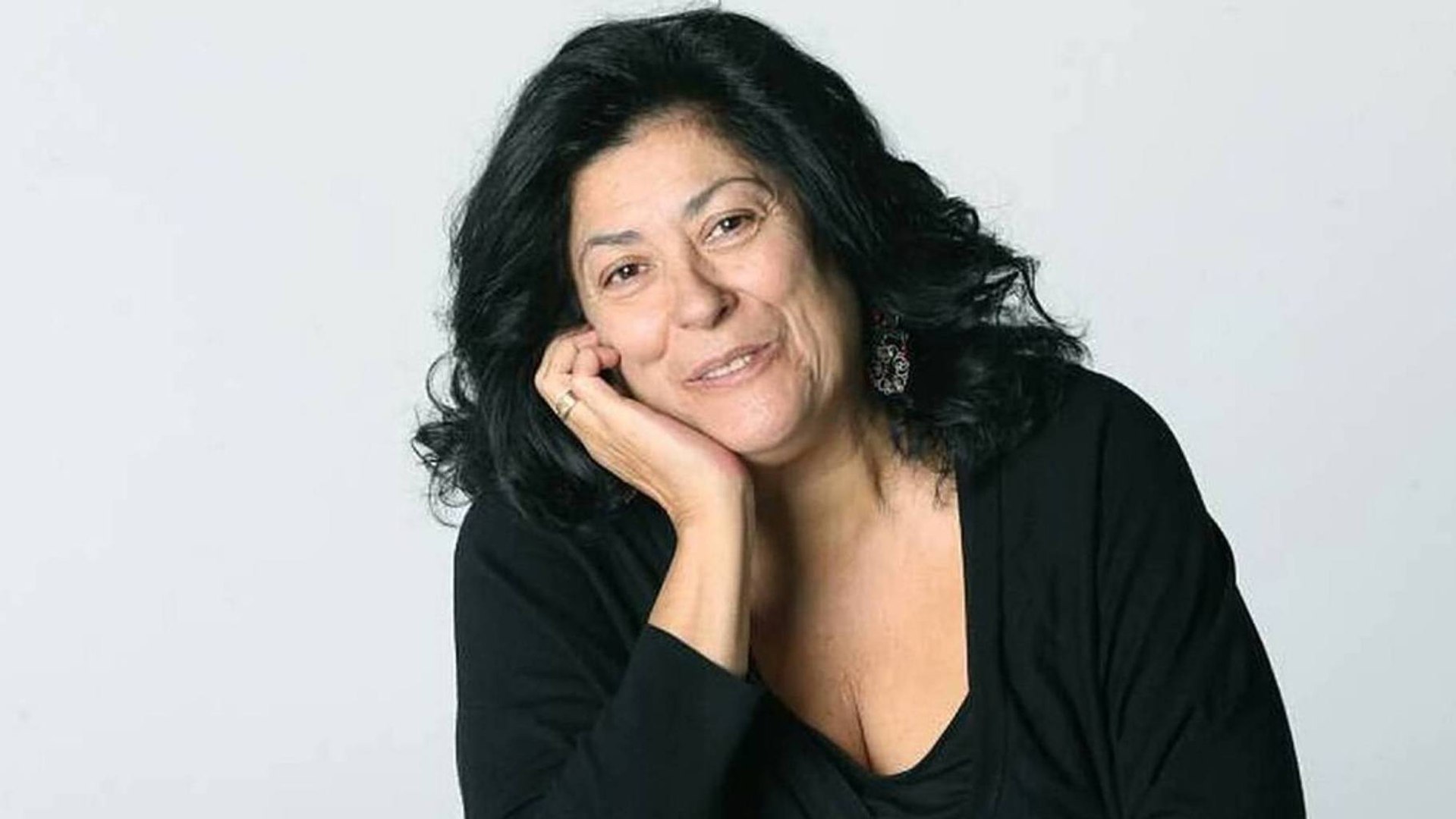 Raquel Sánchez, ministra de Transportes, Movilidad y Agenda Urbana del Gobierno de España que preside Pedro Sánchez, ha anunciado que la Estación Puerta de Atocha de Madrid se llamará Estación Puerta de Atocha Almudena Grandes.