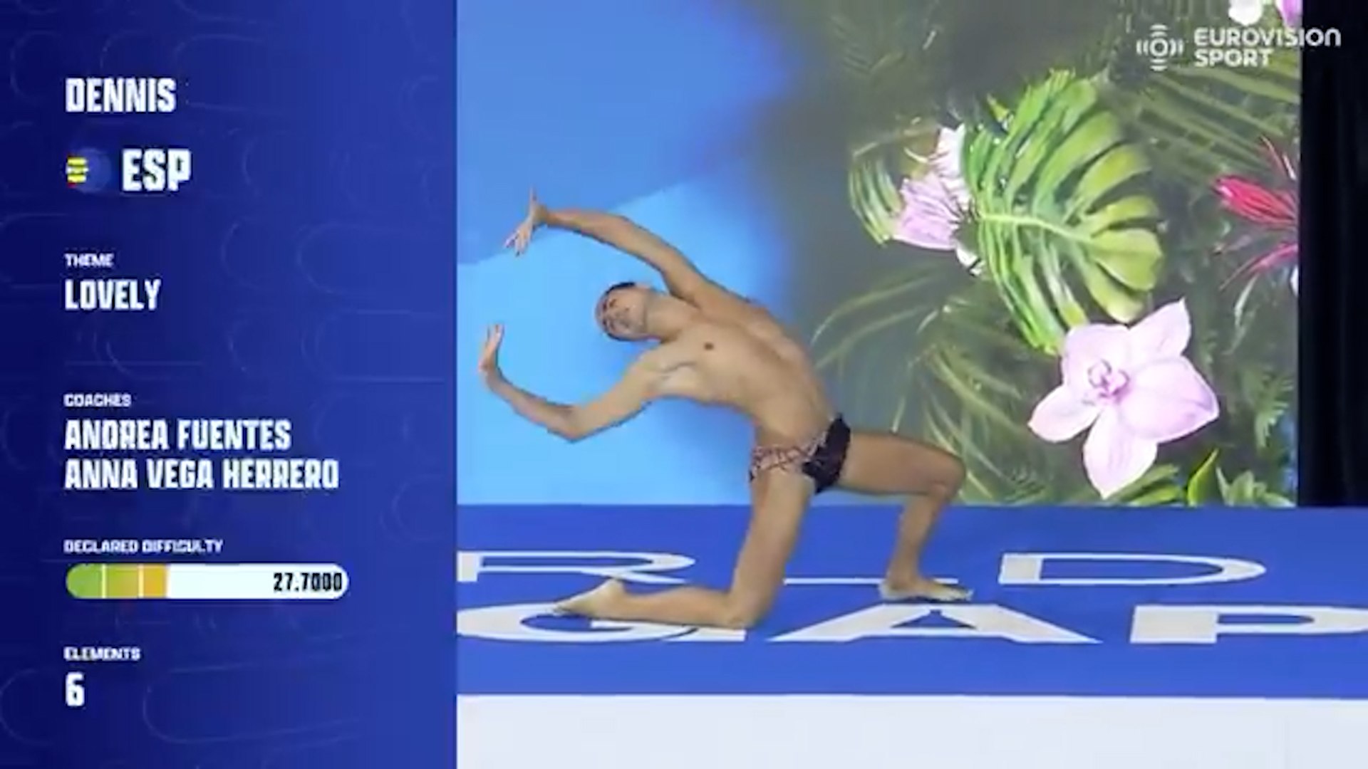 El catalán Dennis González, 21 años, sumó la primera medalla de la delegación española en los Mundiales de Singapur tras conseguir la plata en natación artística, en solo técnico.
