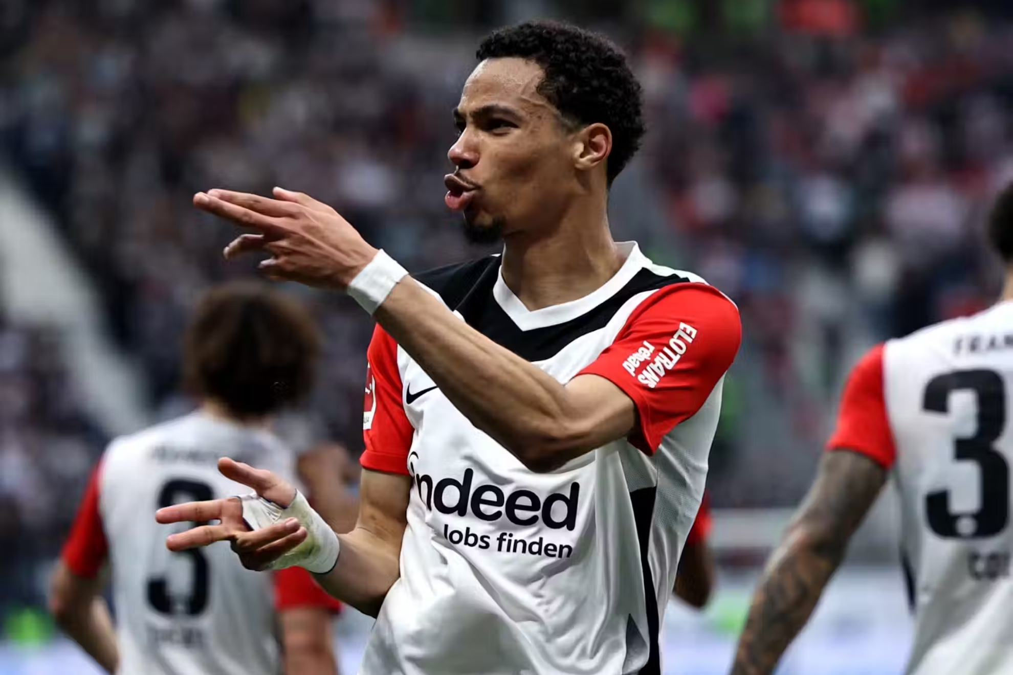 Ekitike marcó 15 goles con el Frankfurt en la pasada Bundesliga.